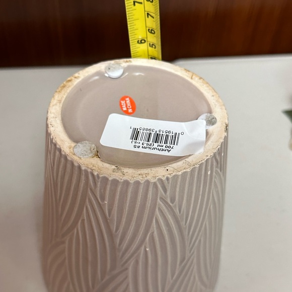 Indoor ceramic leaves engraved Planter pot - Picture 6 of 12